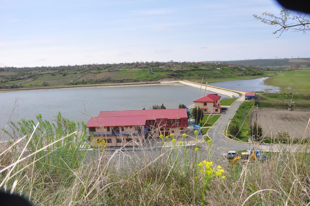 Complex Domneasca Hotel Seimeni Luaran gambar